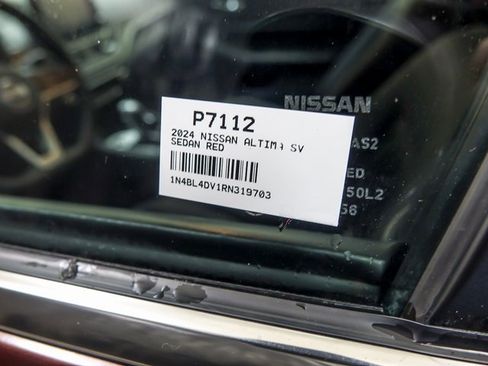 Used 2024 Nissan Altima 2.5 SV image 27