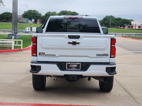 New 2026 Chevrolet Silverado 2500 High Country w/ High Country Premium Package AWD/4WD image 14