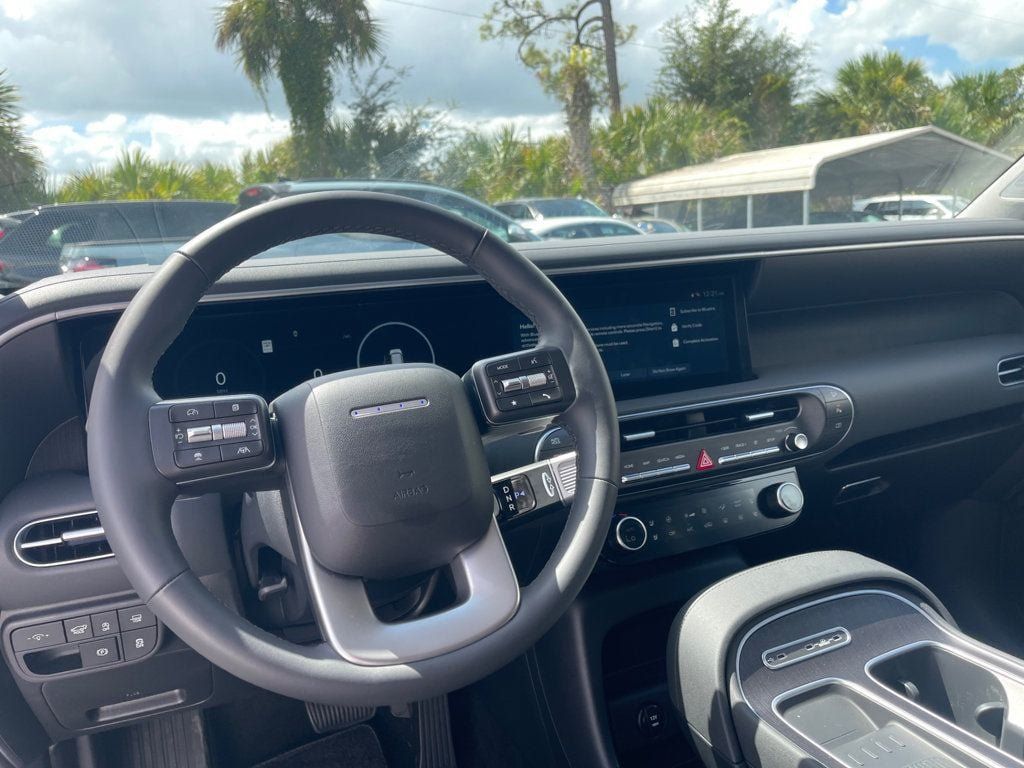 Used 2026 Hyundai Palisade Limited AWD/4WD image 15