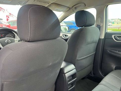Used 2015 Nissan Sentra S FWD image 11