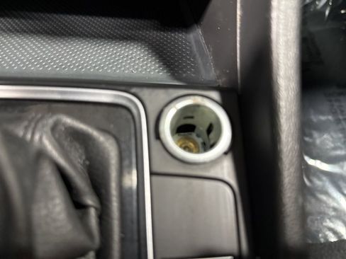 Used 2021 Volkswagen Jetta S image 29