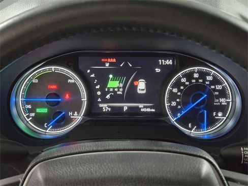 Used 2021 Toyota Venza Limited image 33