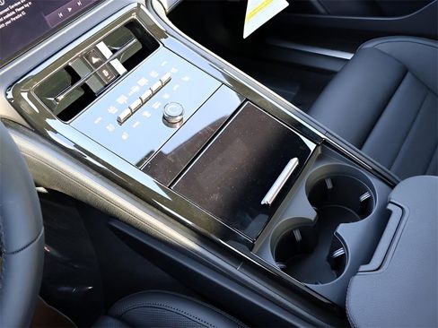 New 2026 Porsche Panamera image 24