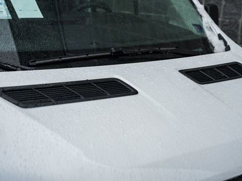 New 2026 Ford Transit 250 148 Medium Roof image 18