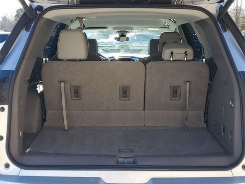 Certified 2018 Chevrolet Traverse Premier image 26