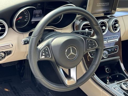 Used 2015 Mercedes-Benz C 300 4MATIC Sedan image 21