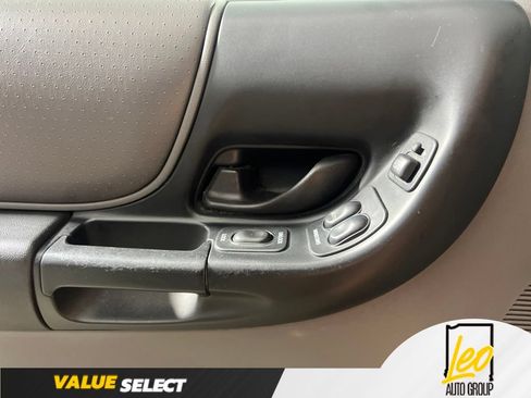 Used 2001 Ford Ranger XLT RWD image 28