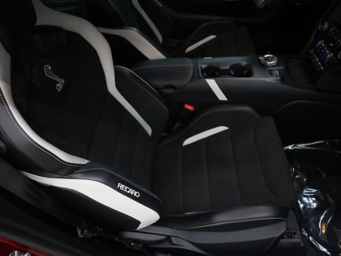 Used 2020 Ford Mustang Shelby GT500 w/ Carbon Fiber Track Pack RWD image 87