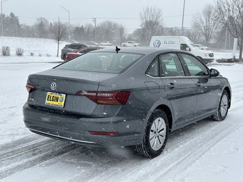 Used 2019 Volkswagen Jetta image 6