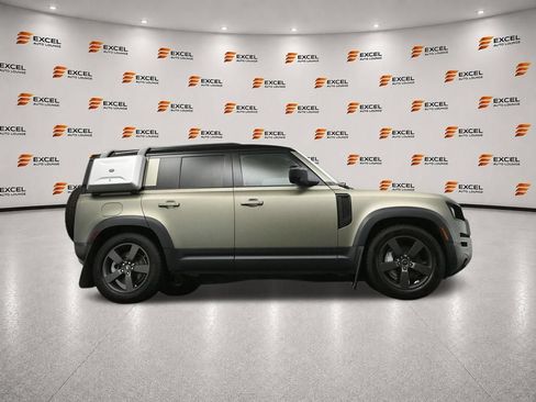 Used 2020 Land Rover Defender 110 HSE AWD/4WD image 48