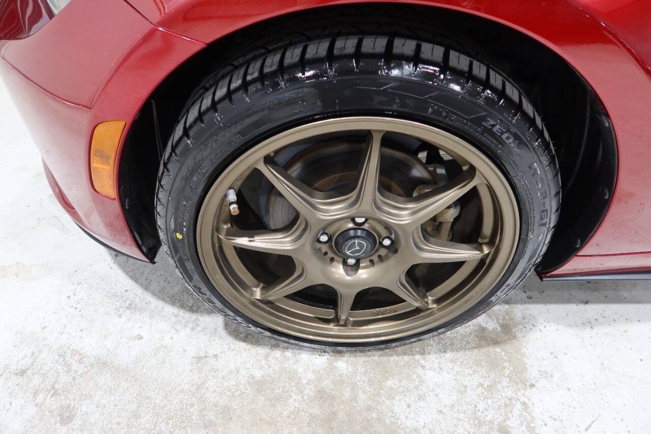 Used 2022 MAZDA MX-5 Miata RF Grand Touring RWD image 10
