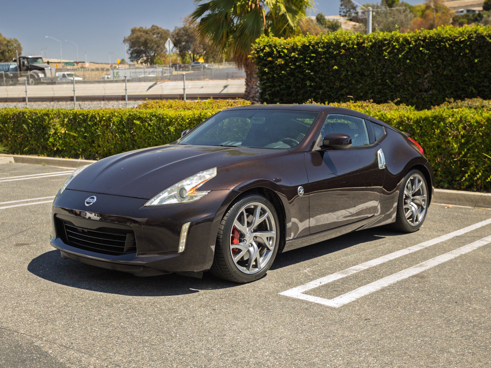 Used 2015 Nissan 370Z Coupe RWD image 1