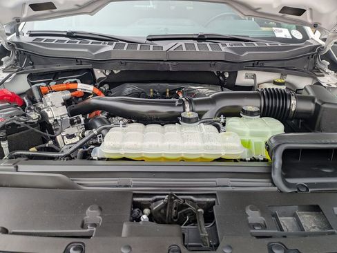 Used 2024 Ford F150 XLT w/ Mobile Office Package image 11