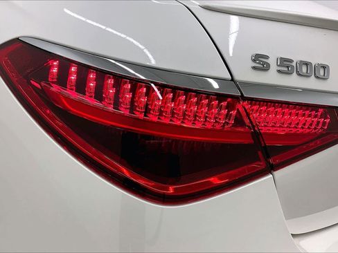 Used 2023 Mercedes-Benz S 500 4MATIC image 29