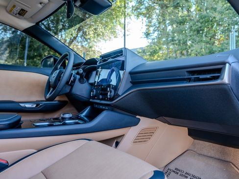 Used 2025 Lexus RZ 300e image 22