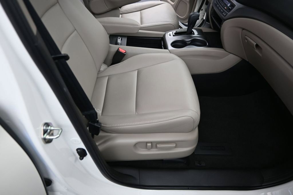 Used 2019 Honda Pilot EX-L image 11