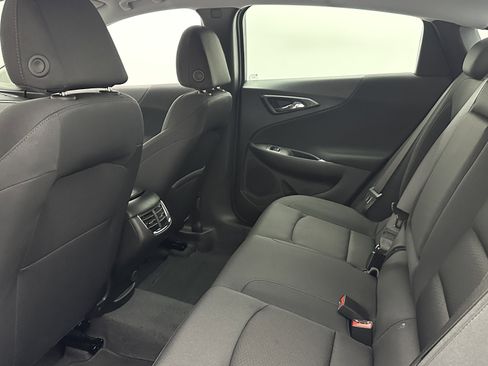 Used 2025 Chevrolet Malibu LT image 27