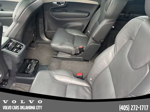 Certified 2025 Volvo XC90 B6 Ultra w/ Lounge Package image 19