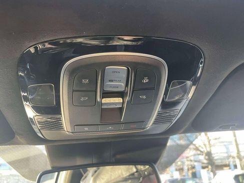 Used 2020 Hyundai Palisade Limited image 33