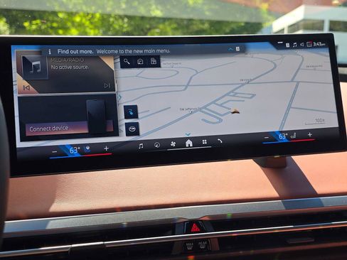 Used 2026 BMW iX xDrive60 w/ M Sport Package AWD/4WD image 29