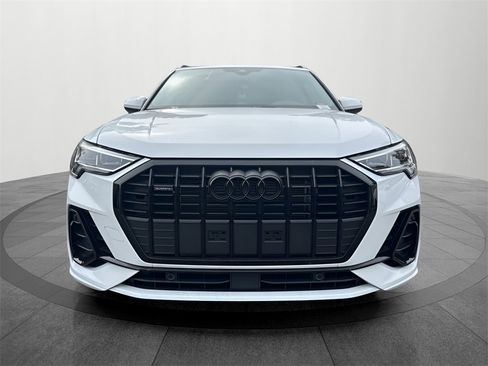 New 2025 Audi Q3 2.0T Premium image 10