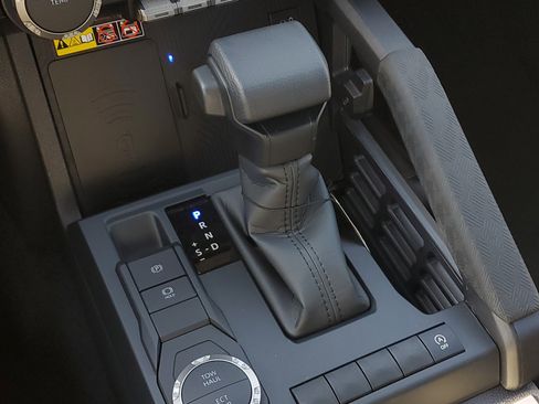 New 2026 Toyota Tacoma SR5 image 32