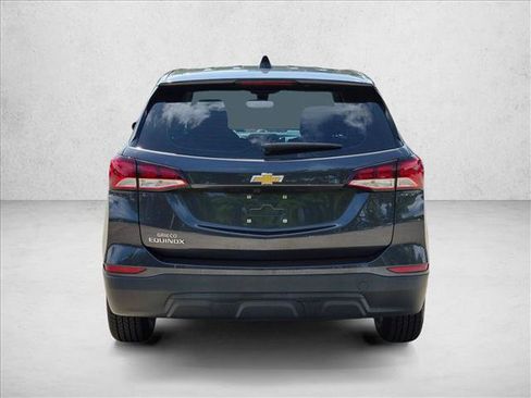 Used 2022 Chevrolet Equinox LS FWD image 7