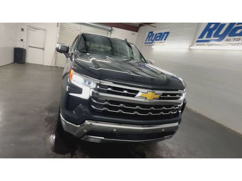 Certified 2025 Chevrolet Silverado 1500 LTZ w/ LTZ Premium Texas Edition AWD/4WD image 3
