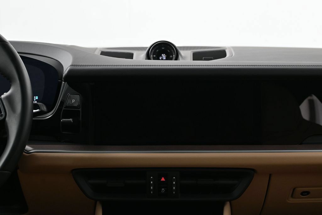 Certified 2026 Porsche Cayenne S AWD/4WD image 11