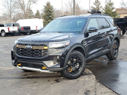 New 2026 Ford Explorer Tremor image 1