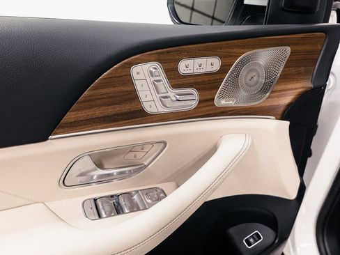 Used 2026 Mercedes-Benz GLS 450 GLS 450 image 6