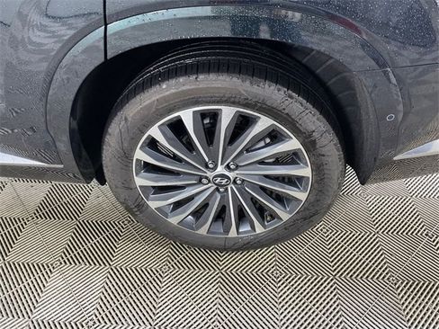 Used 2025 Hyundai Palisade Calligraphy image 22
