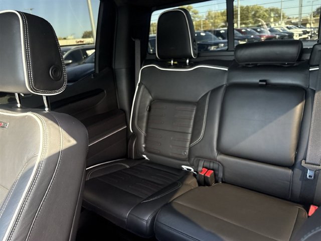 Used 2022 GMC Sierra 1500 AT4X AWD/4WD image 12