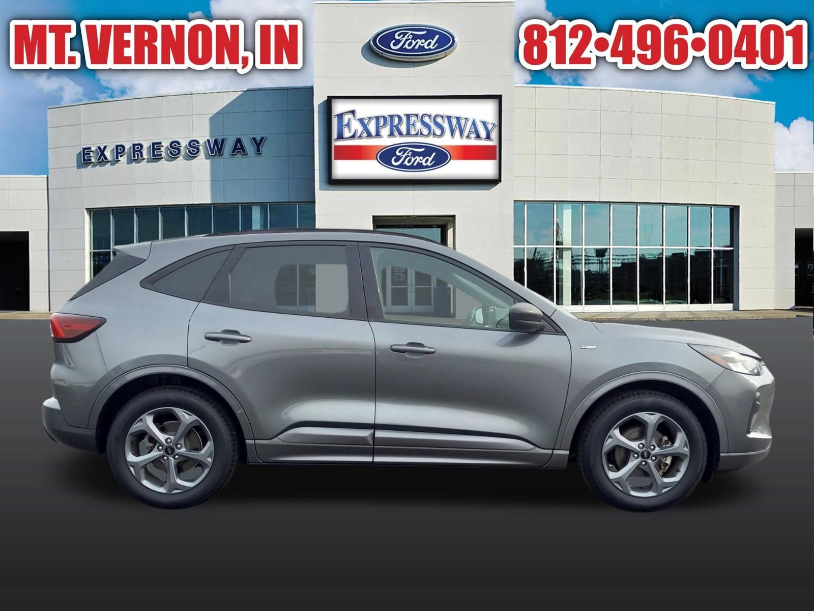 Used 2024 Ford Escape ST-Line w/ Cold Weather Package FWD image 6