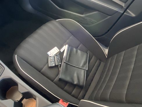 Certified 2024 Volkswagen Jetta Sport FWD image 9
