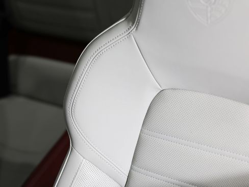 Used 2025 Porsche 911 Turbo S image 37