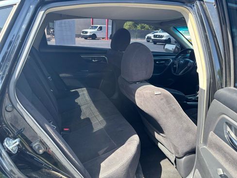 Used 2013 Nissan Altima 2.5 SV FWD image 8