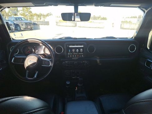 Used 2022 Jeep Gladiator Overland w/ Popular Equipment Package image 13