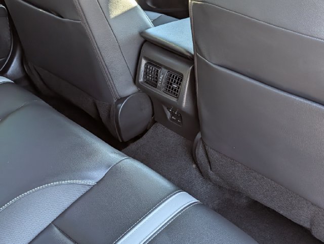 Used 2025 Toyota Camry SE w/ Convenience Package FWD image 29