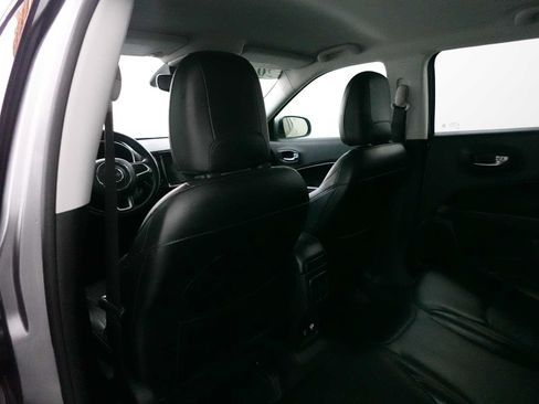 Used 2019 Jeep Compass Limited AWD/4WD image 27