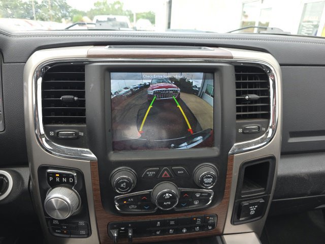 Used 2018 RAM 1500 Laramie AWD/4WD image 15