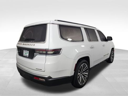 Used 2022 Jeep Grand Wagoneer Series III image 5
