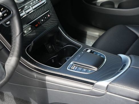 Used 2021 Mercedes-Benz GLC 300 4MATIC Coupe image 11