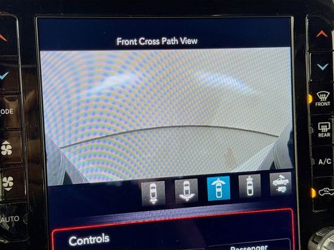 Used 2021 RAM 3500 Laramie w/ Night Edition image 38