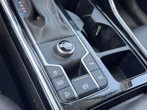 Certified 2024 Kia Sorento SX image 29