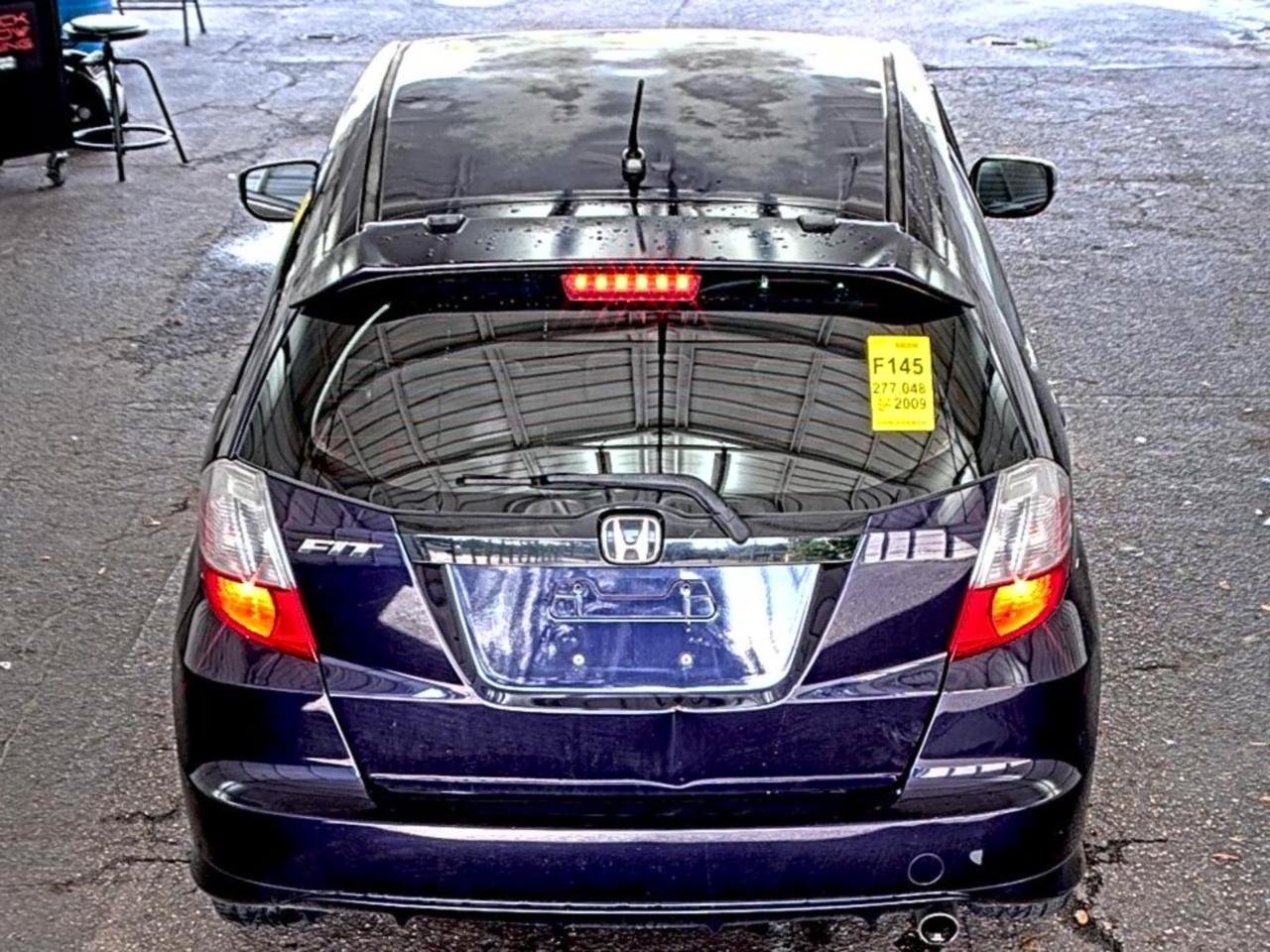 Used 2009 Honda Fit Sport image 4