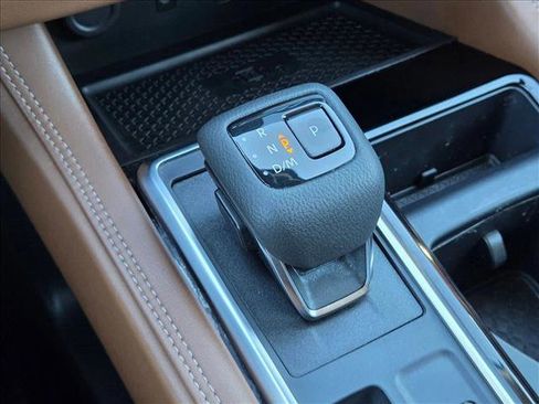 Used 2024 Nissan Pathfinder Platinum w/ Cargo Package image 12