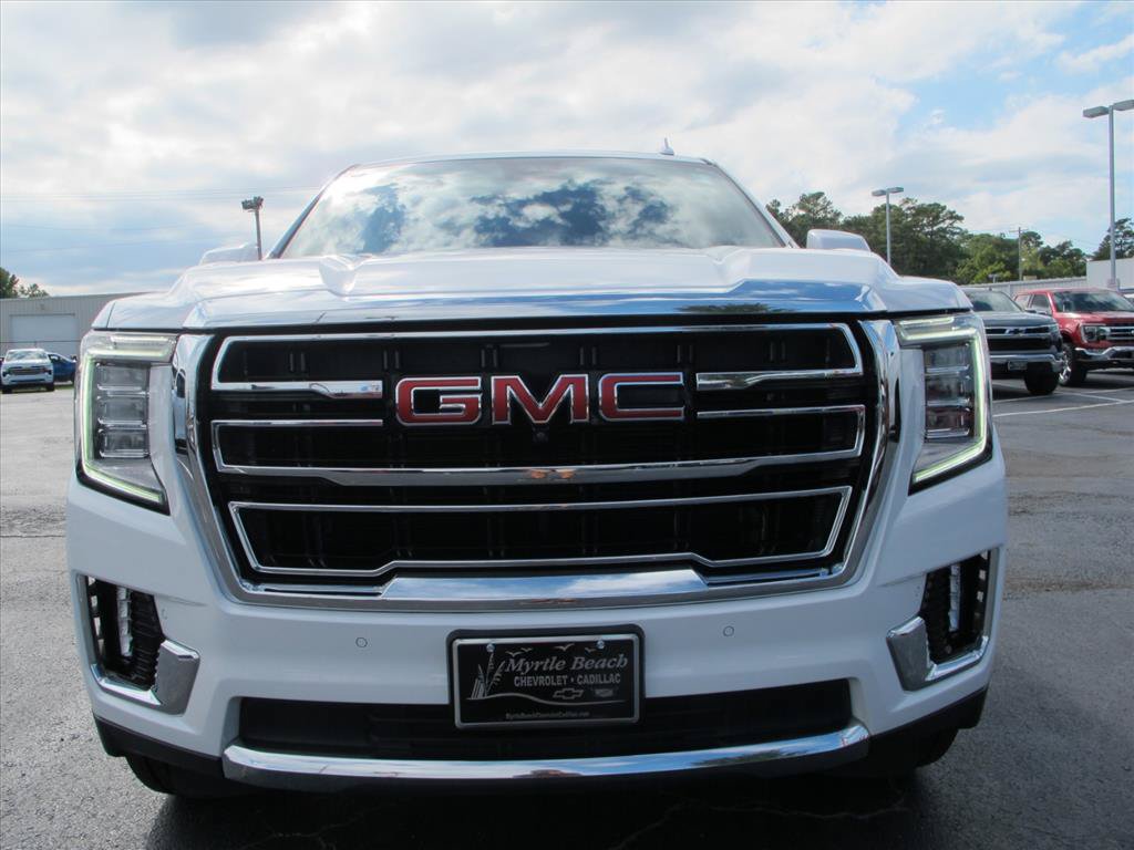 Used 2023 GMC Yukon SLT w/ SLT Premium Package AWD/4WD image 9