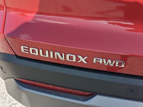 New 2025 Chevrolet Equinox LT w/ Safety and Technology Package image 11