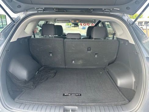 Used 2019 Hyundai Tucson Value FWD image 15